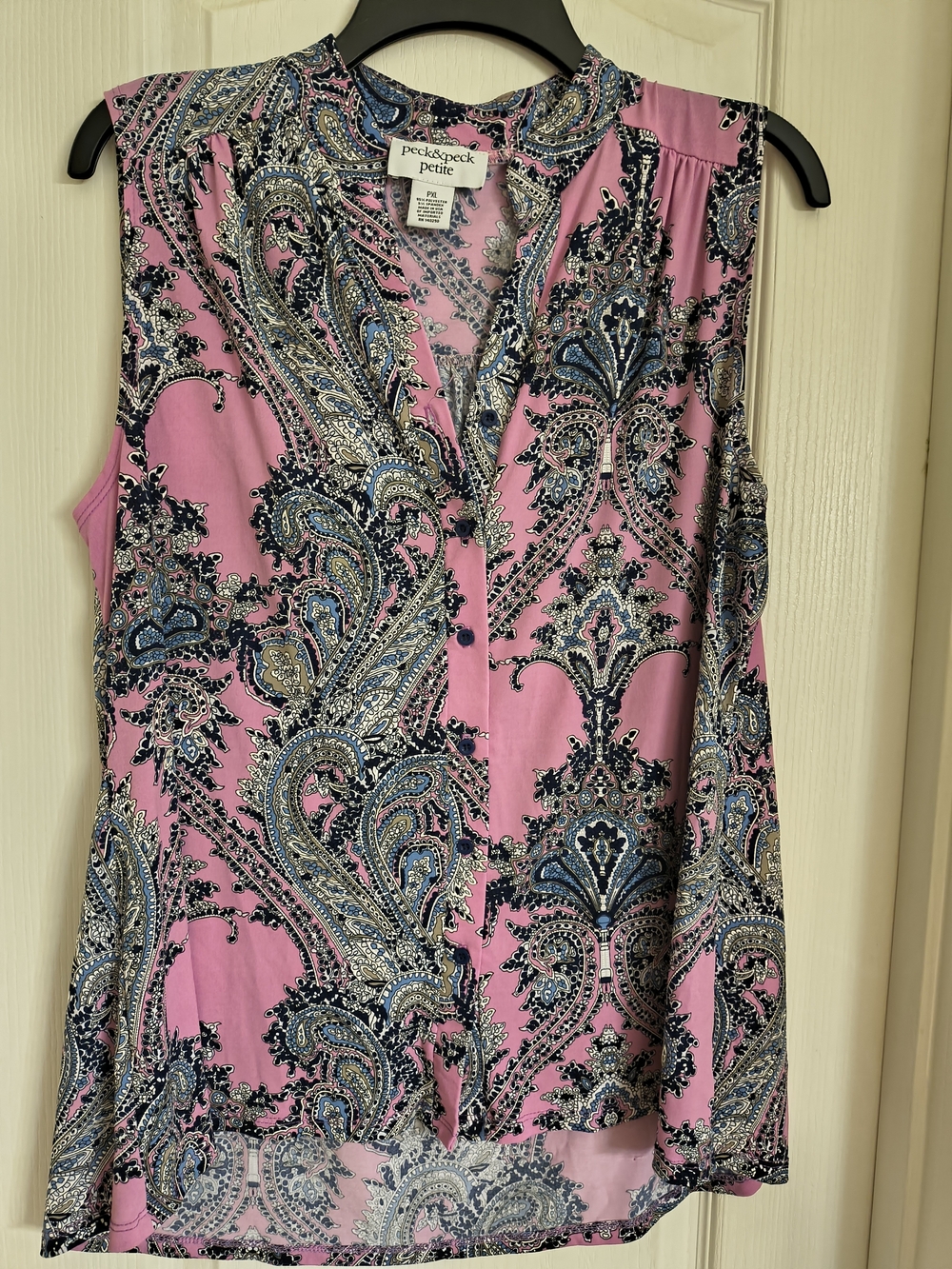 Peck & Peck Pink Paisley V-Neck Sleeveless Top